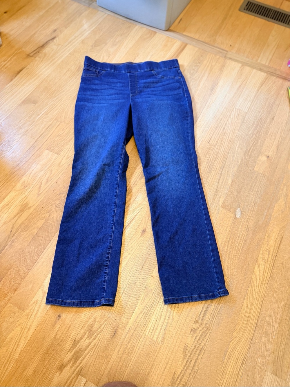 Ladies Size 14 "Kim Rogers" Tummy Control  Dark Blue Boot-Cut Jeans GUC